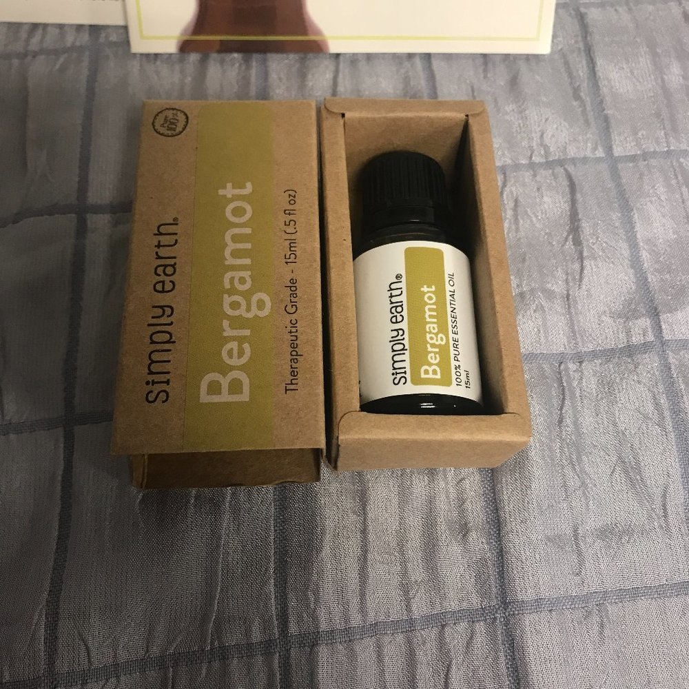Simply Earth Bergamot Essential Oil 15ml NIB